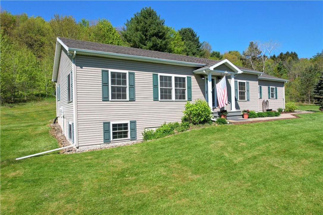 534 Lower Fairfield Road  Newark Valley NY 13811 photo