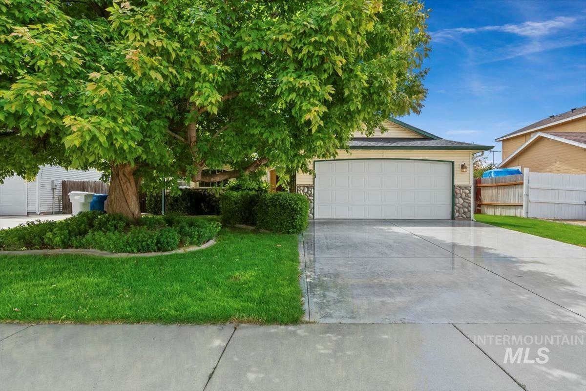 7687 Cedarbrook Dr  Nampa ID 83687-9411 photo