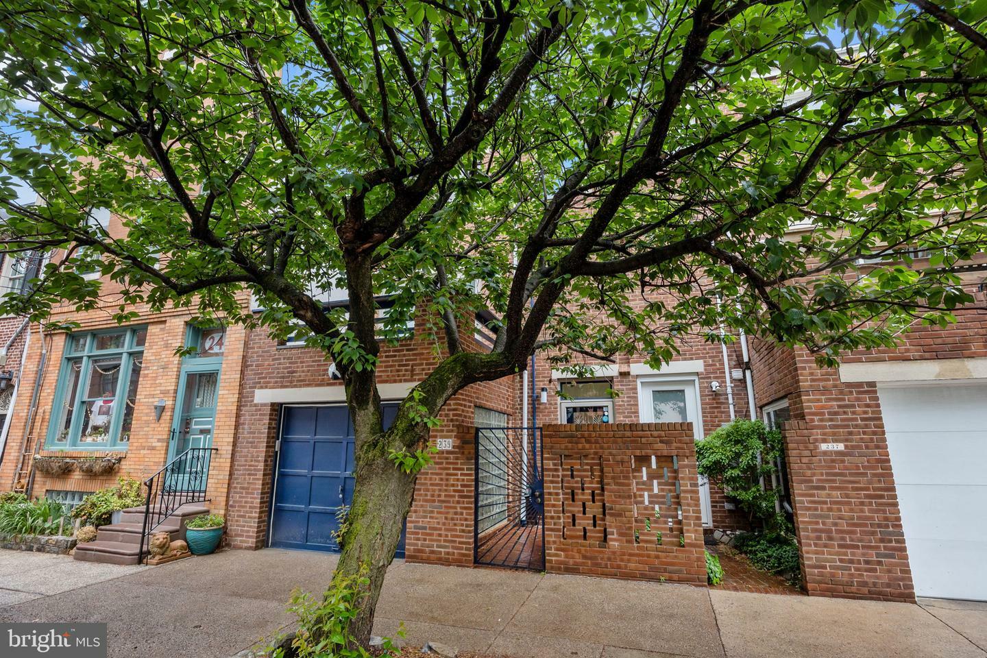 Property Photo: 239 Fitzwater Street PA 19147