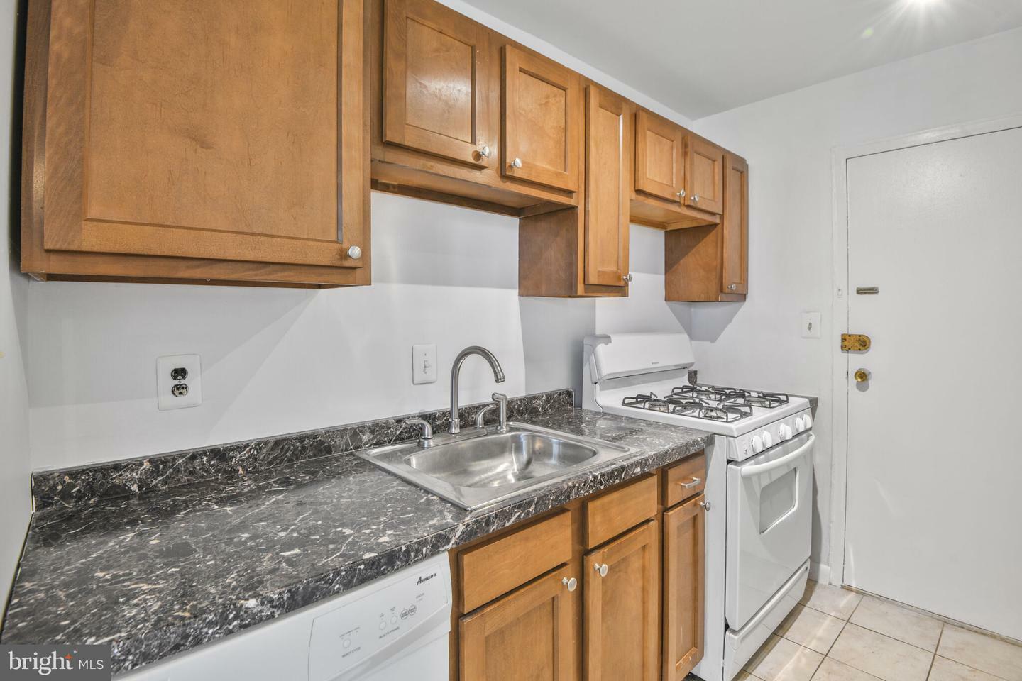 Property Photo: 3450 Toledo Terrace 202 MD 20782