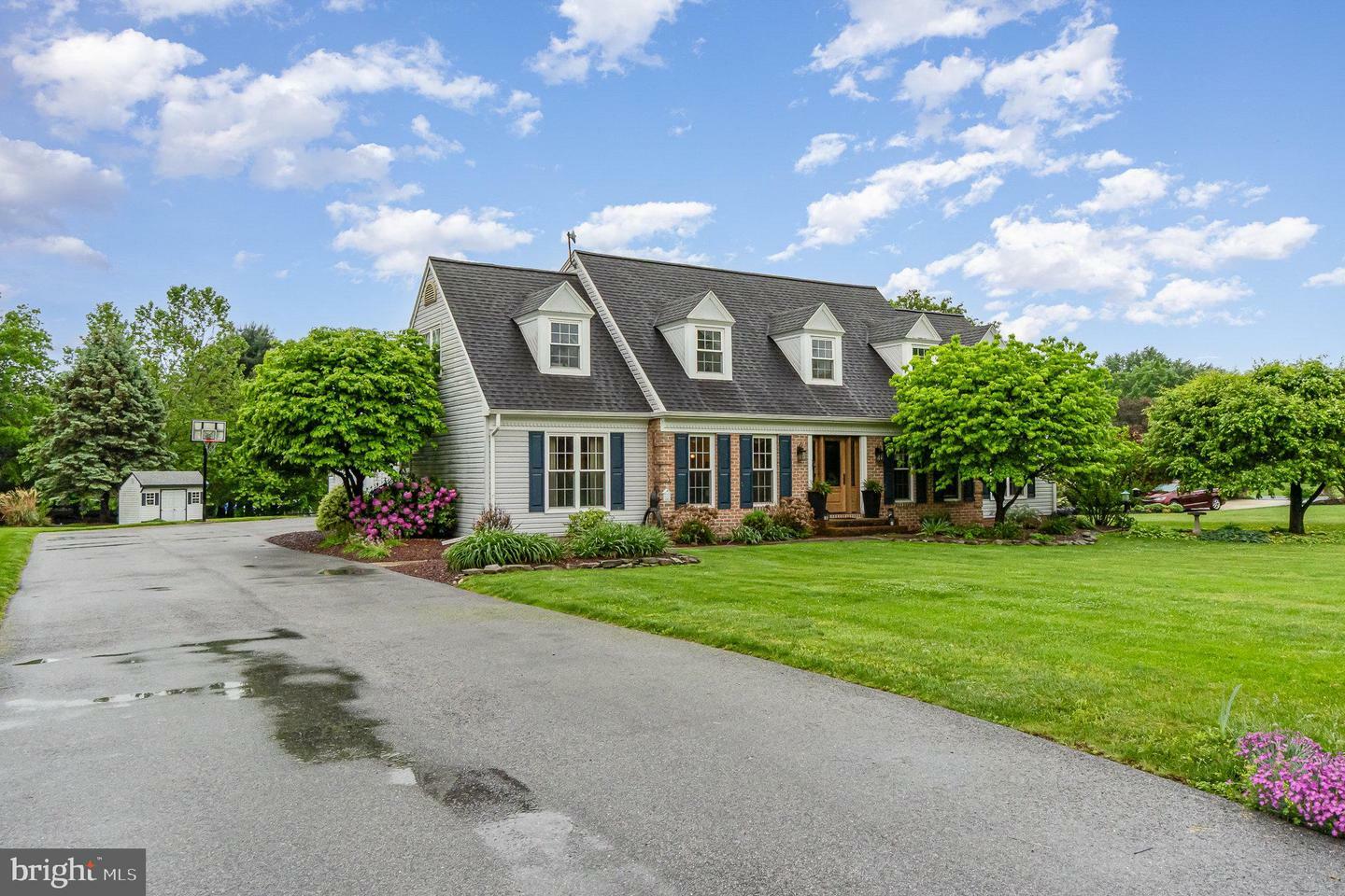 Property Photo: 8 N Alydar Boulevard PA 17019