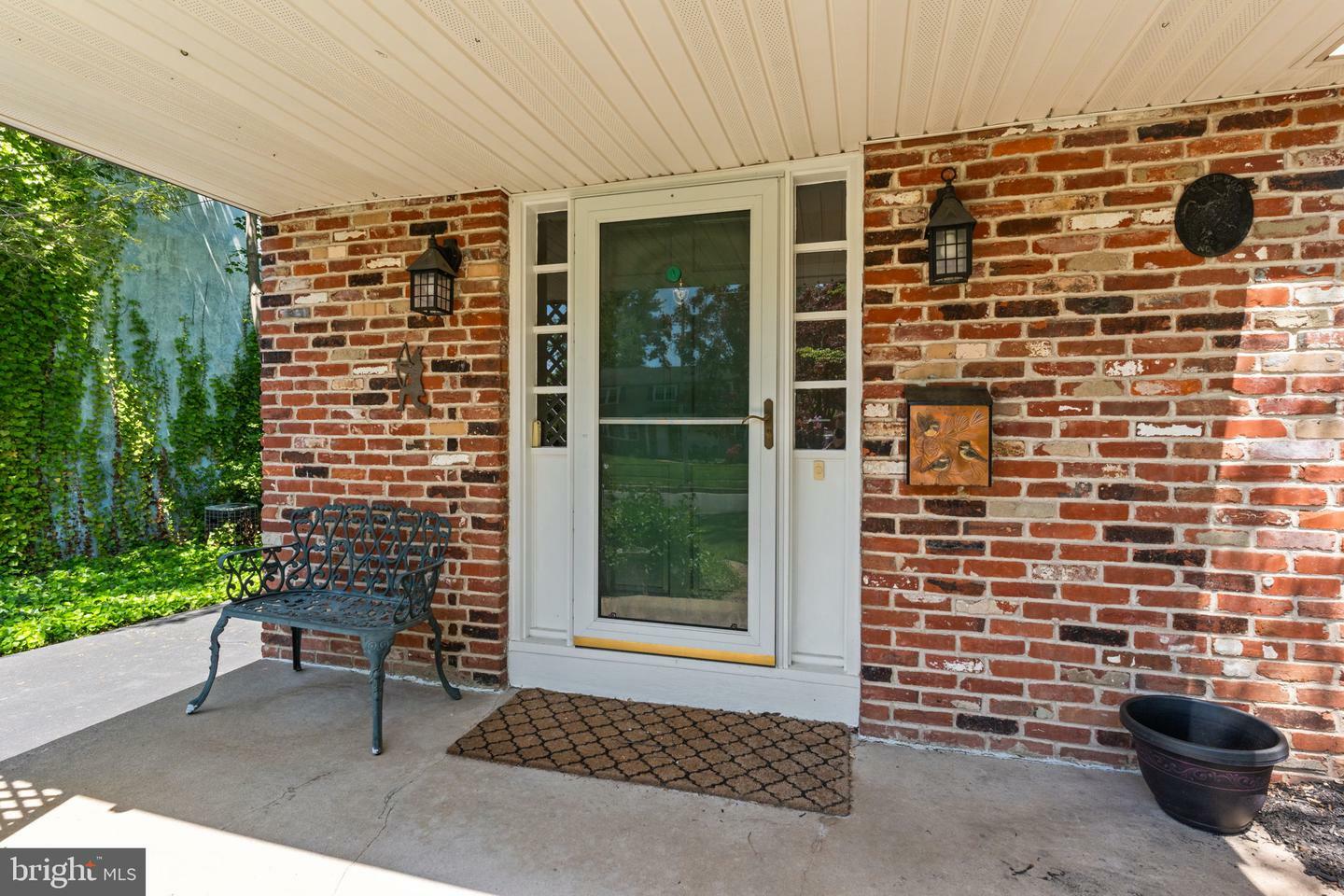 Property Photo:  535 Lafayette Street  PA 18940 