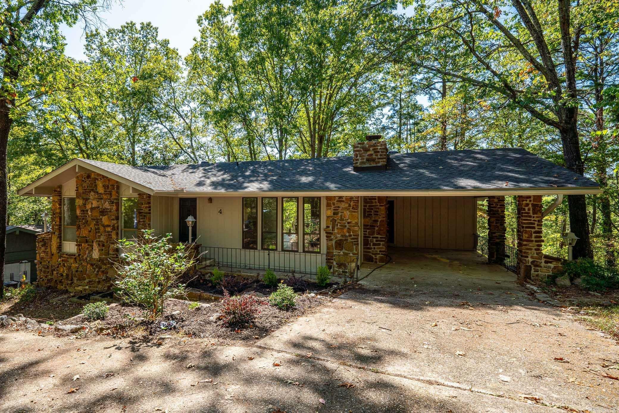 Property Photo: 4 Helena Lane AR 71909