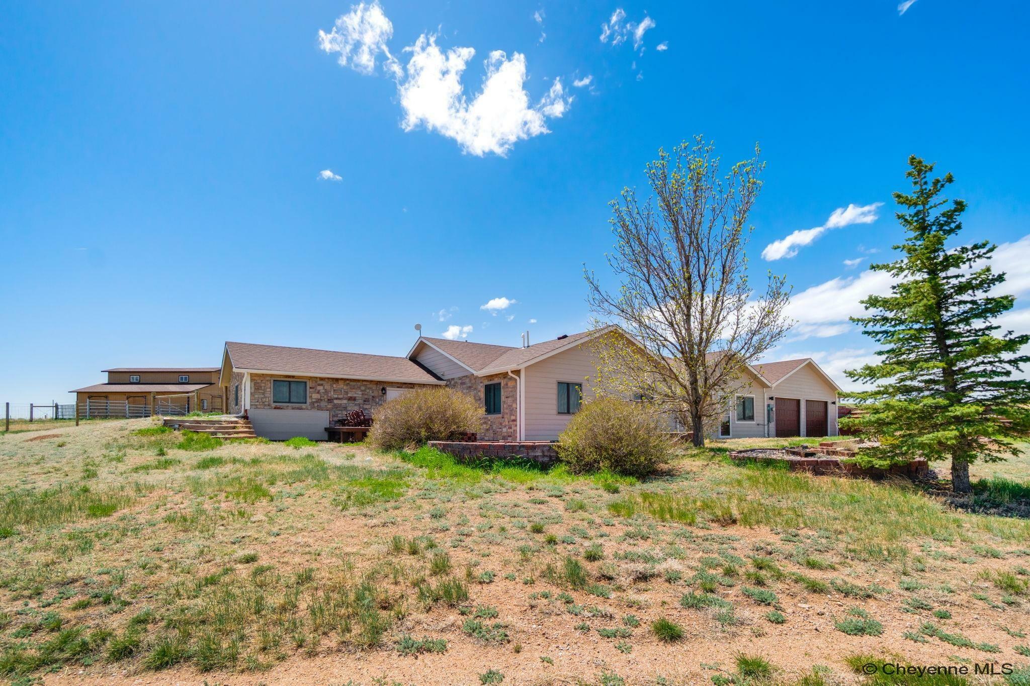 Property Photo: 753 Latigo Loop WY 82009