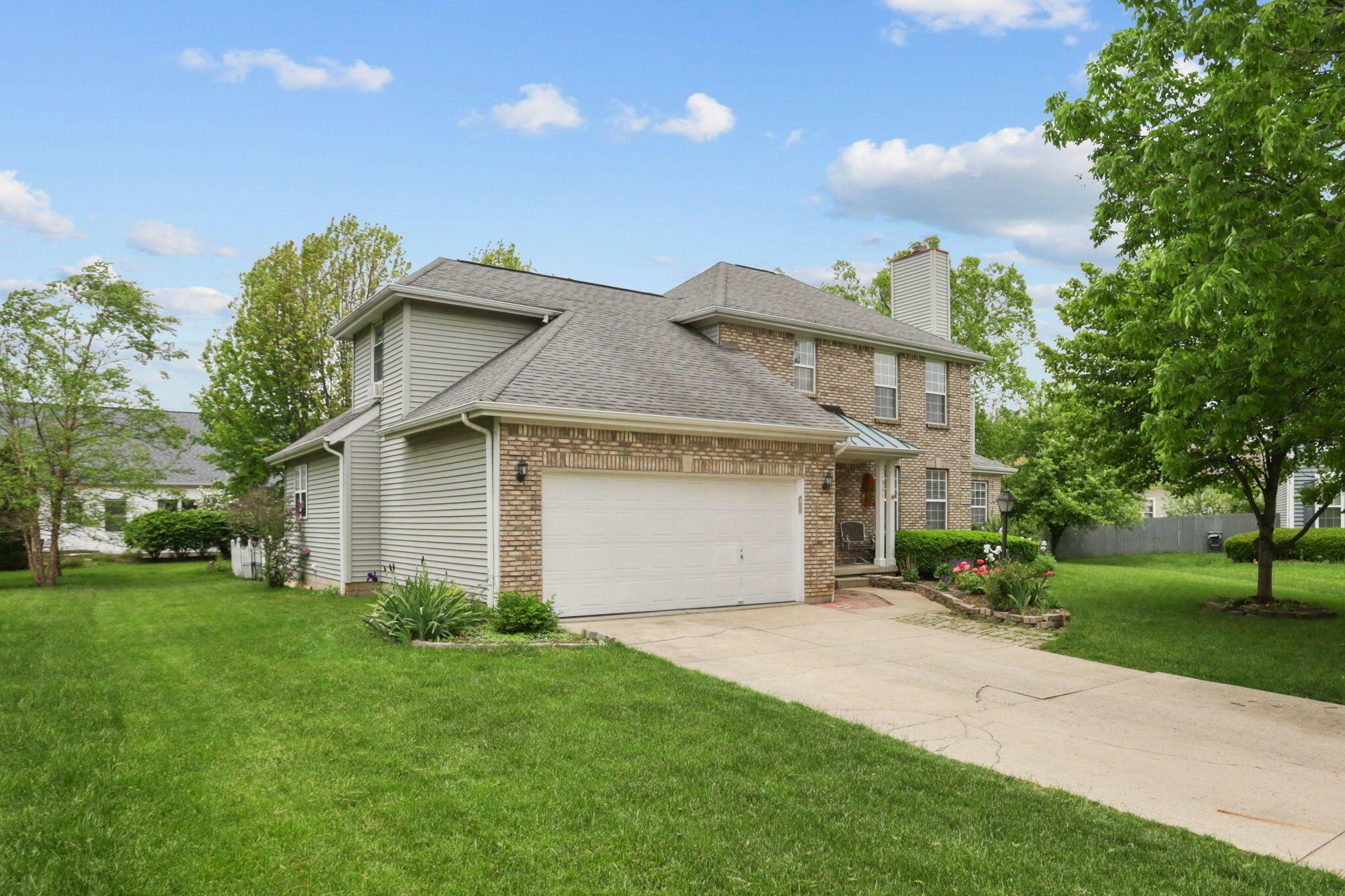 Property Photo:  921 Dianthus Court  OH 43068 