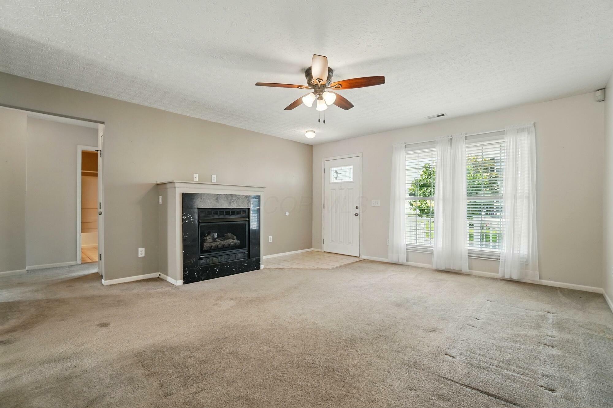 Property Photo: 4407 Culburn Park Drive OH 43123
