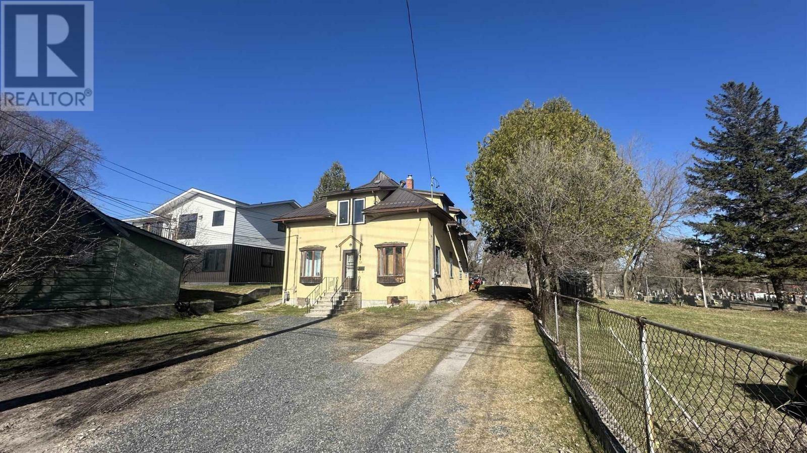Property Photo: 21 Scramble Ave ON P9N 3H2