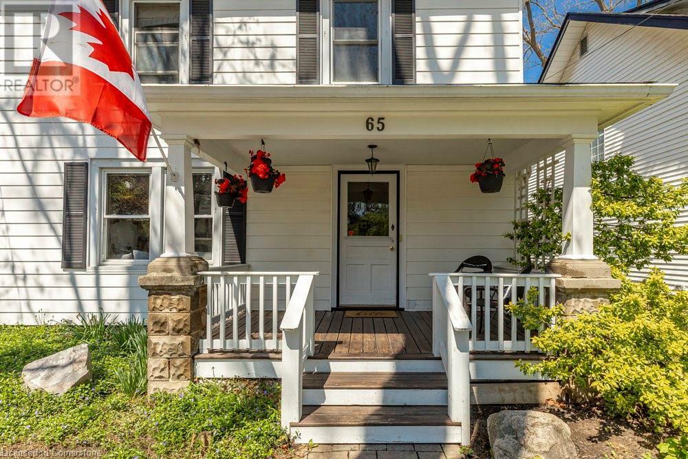 Photo de la propriété: 65 Banff Street ON N3W 1C2