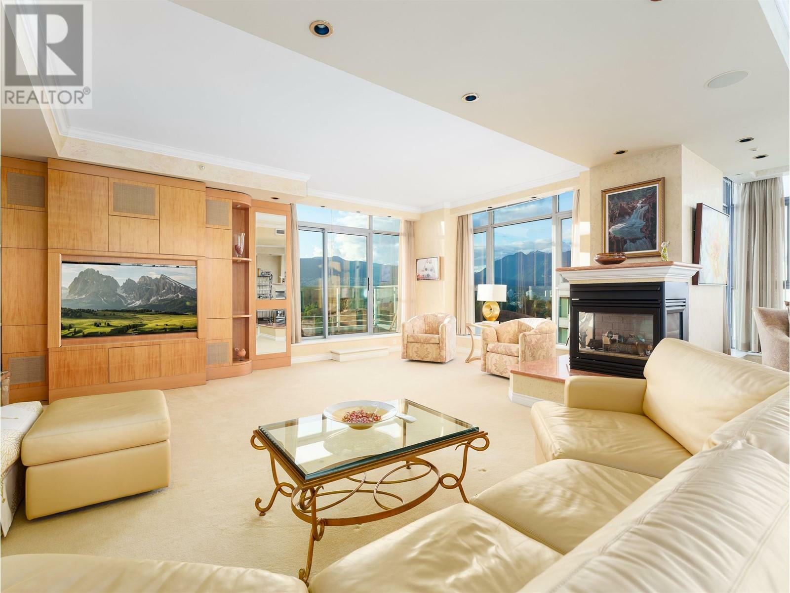 Property Photo: 1790 Bayshore Drive Ph3 BC V6G 3G5