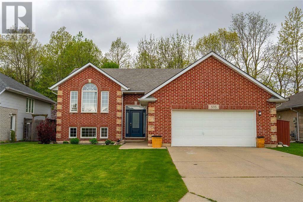 Property Photo: 535 Country View Drive ON N0N 1R0