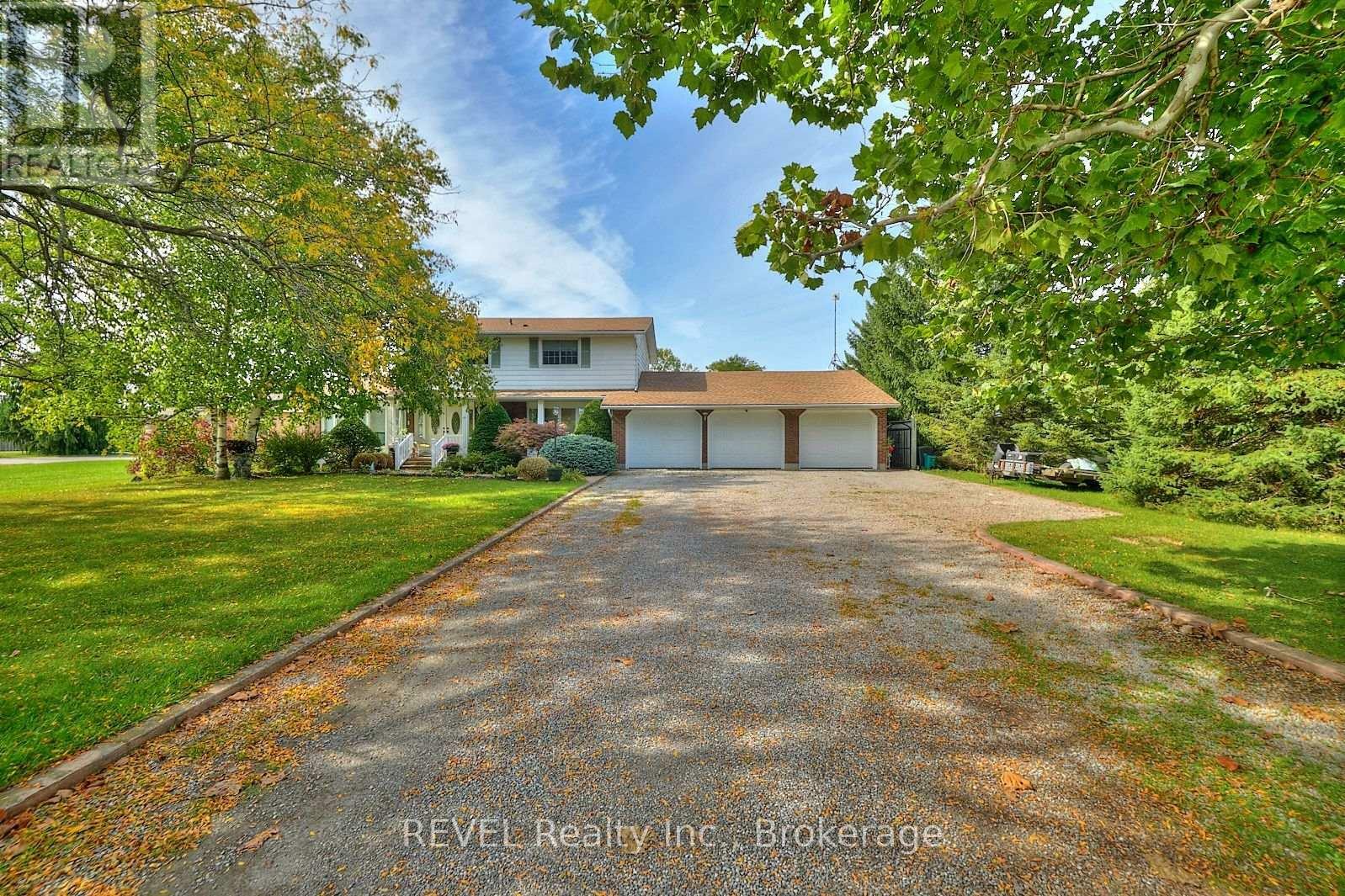 Property Photo: 2065 Seventh St Louth ON L2R 6P9