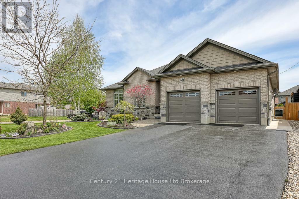 Property Photo: 57 Fuller Drive ON N5C 4H4