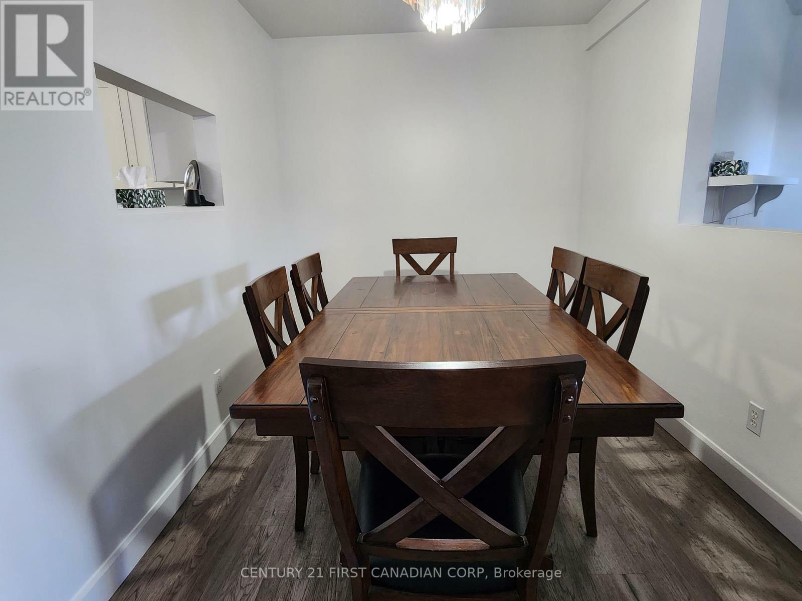 Property Photo: 1318 Highbury Avenue North 54 ON N5Y 5E5