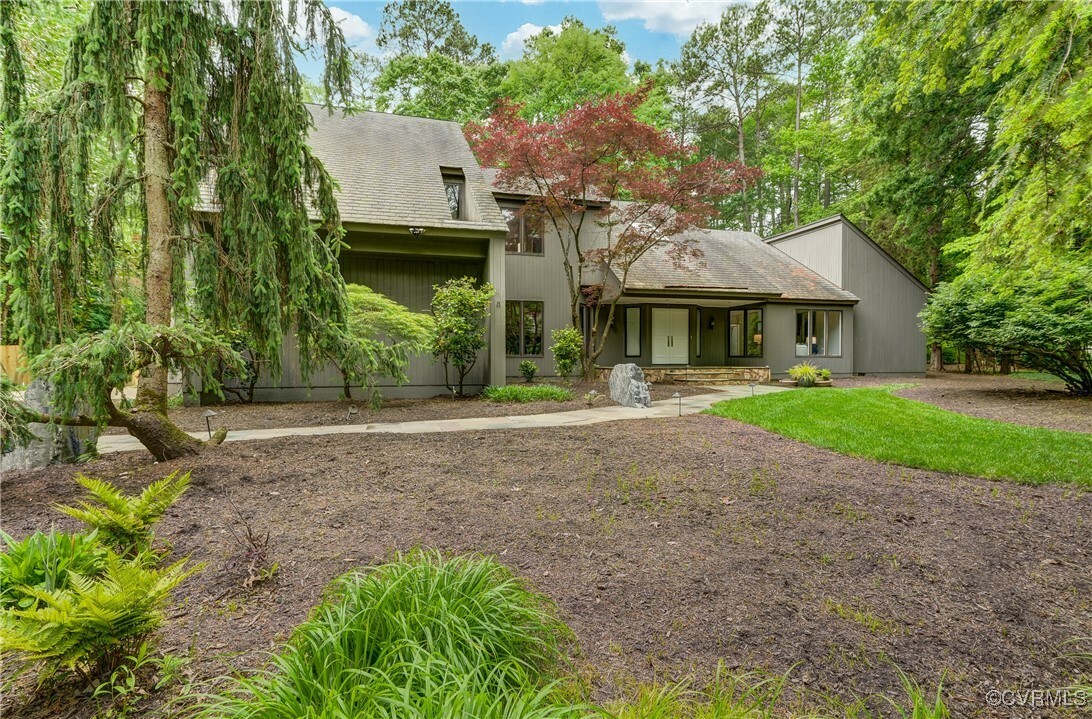 Property Photo: 9709 Old Dell Trace VA 23238