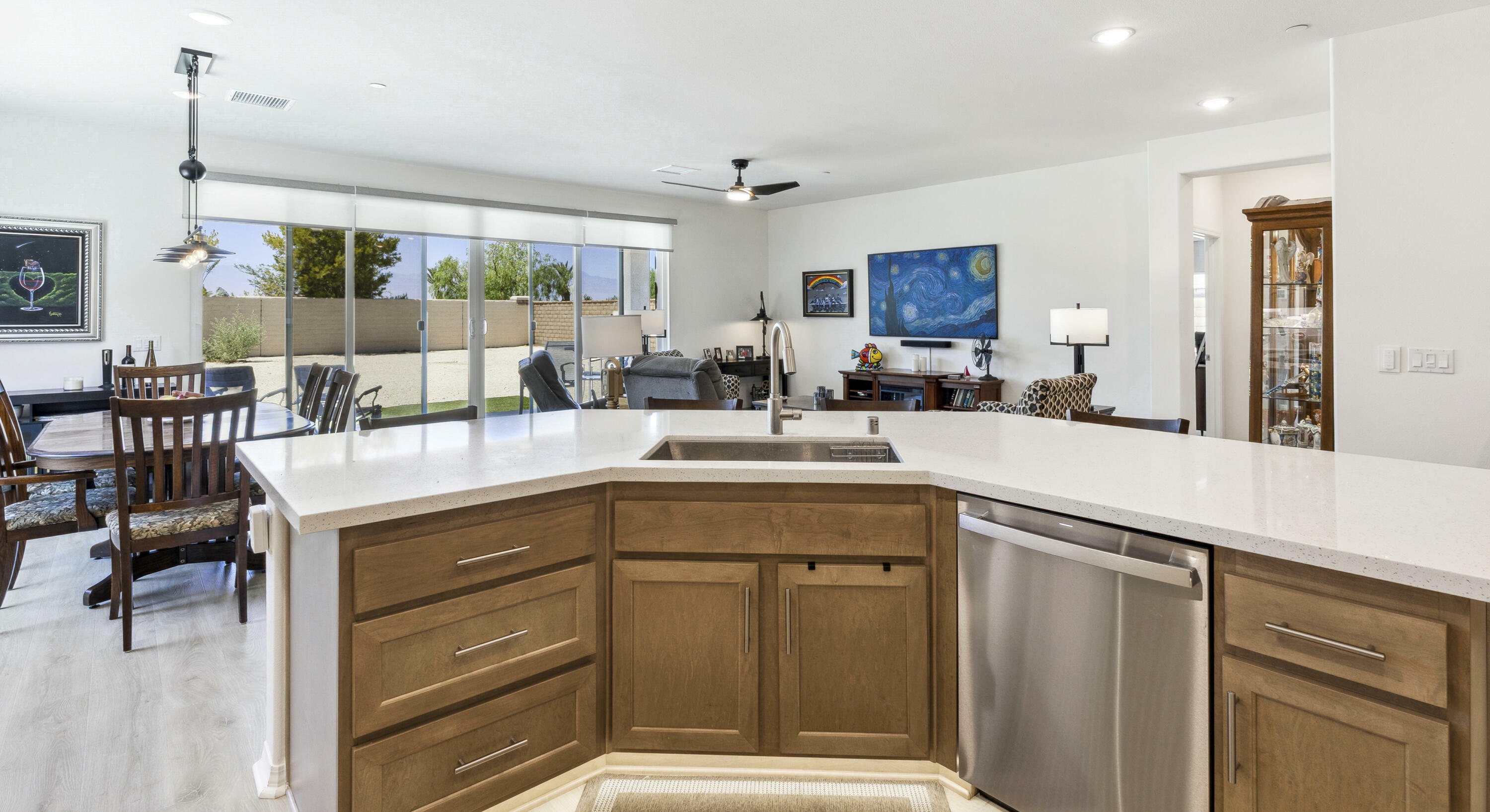 Property Photo: 42801 Torno Place CA 92203