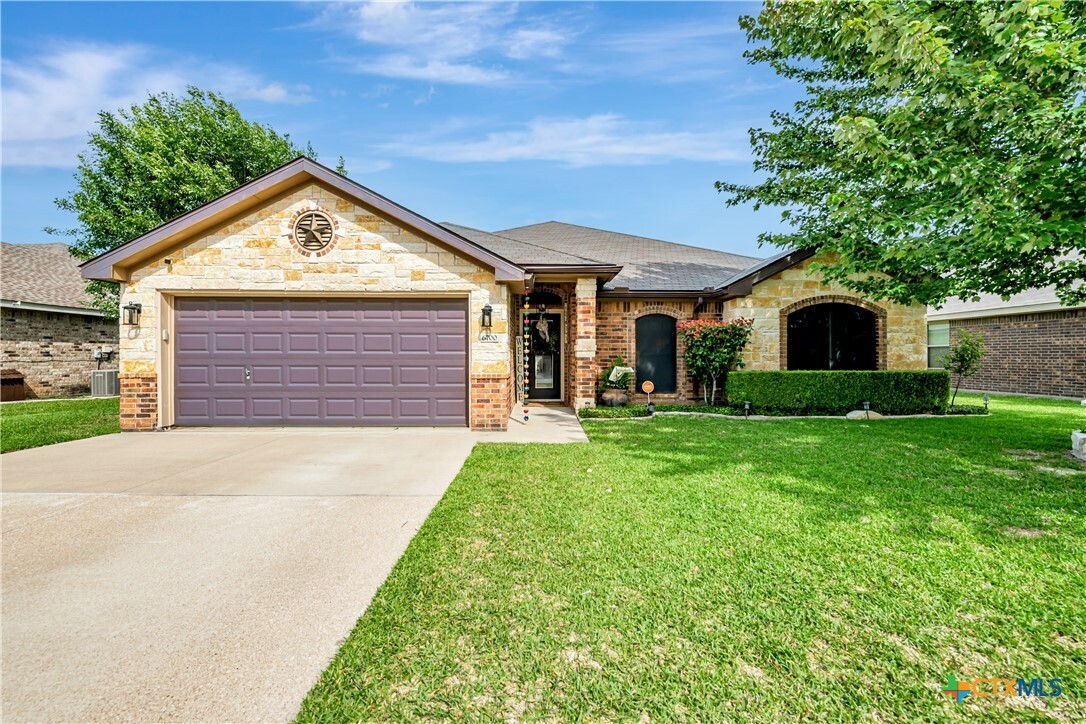 Property Photo: 6700 Deorsam Loop TX 76542