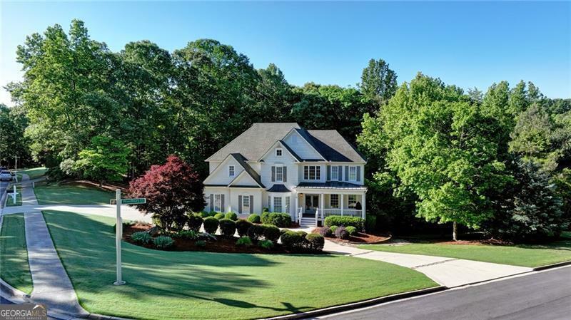 Property Photo: 3510 Woodbury Creek Drive GA 30041