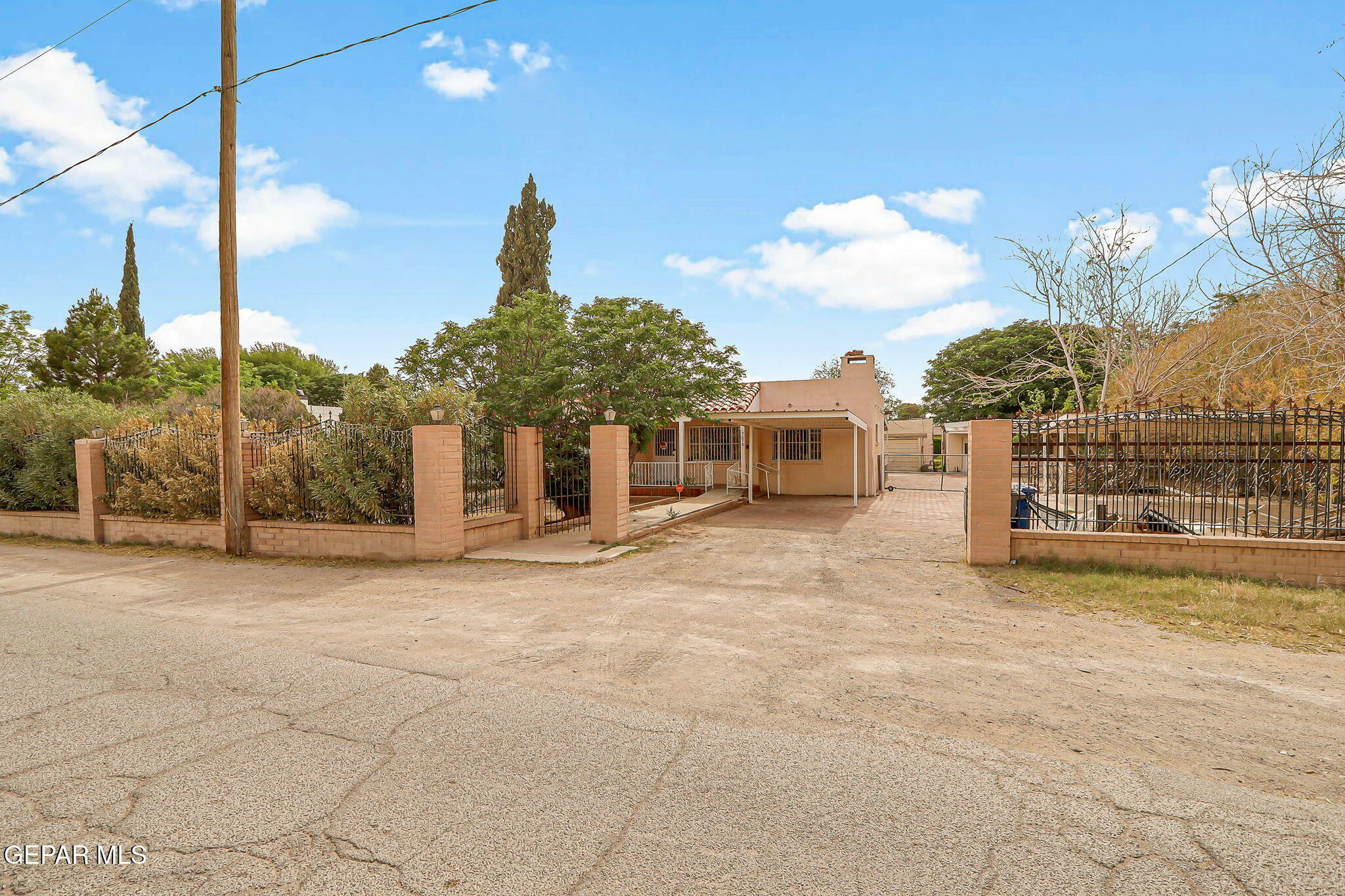 7674 Barton Street  El Paso TX 79915 photo