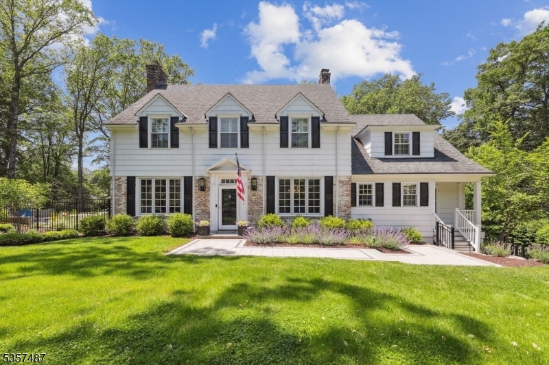 30 Wildwood Ln  Summit City NJ 07901 photo