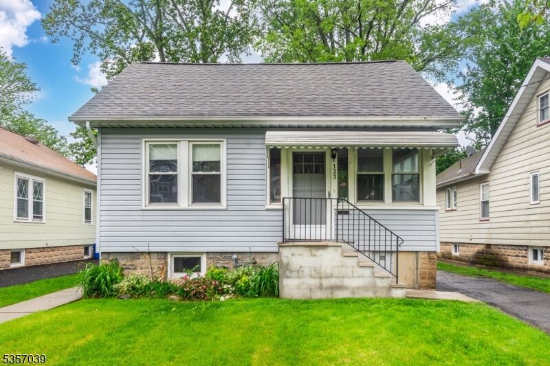 Property Photo:  133 Hillcrest Ave  NJ 07016 