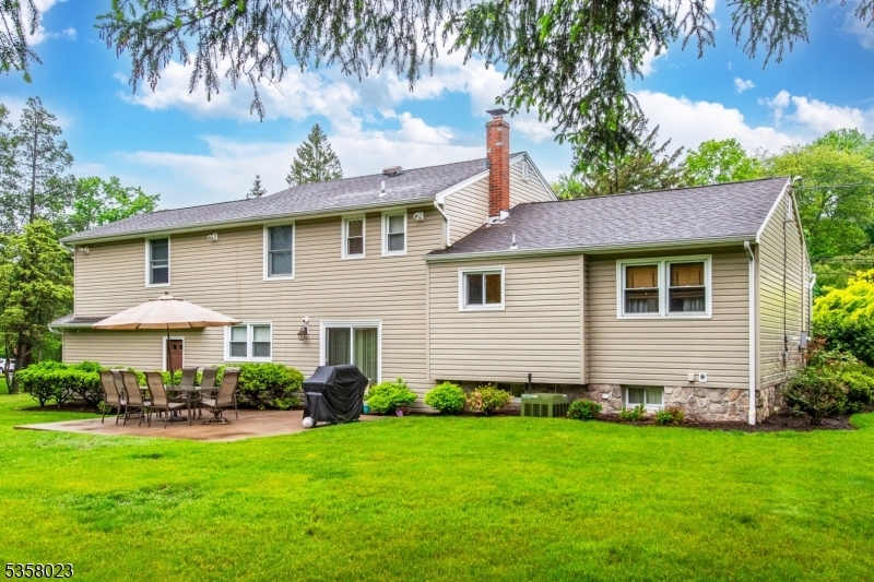 Property Photo: 121 Baldwin Ter NJ 07470