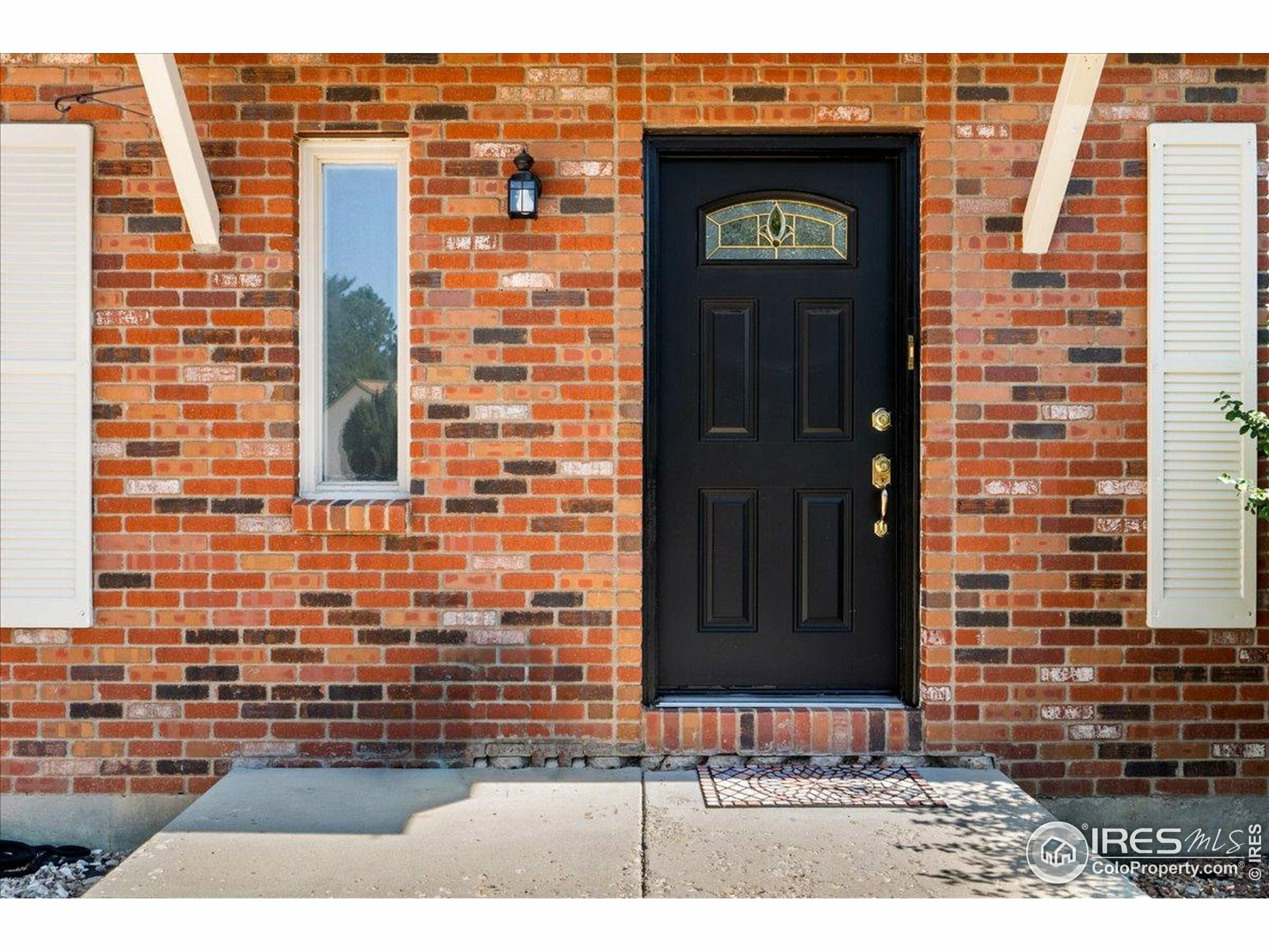 Property Photo: 719 Marshall Pl CO 80513