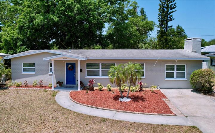 Property Photo:  2152 74th Street N  FL 33710 