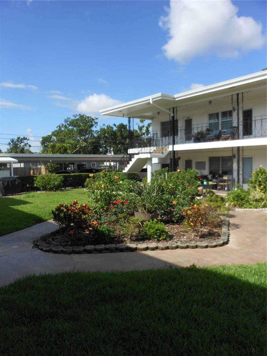 Property Photo:  138 36th Avenue N 206W  FL 33704 