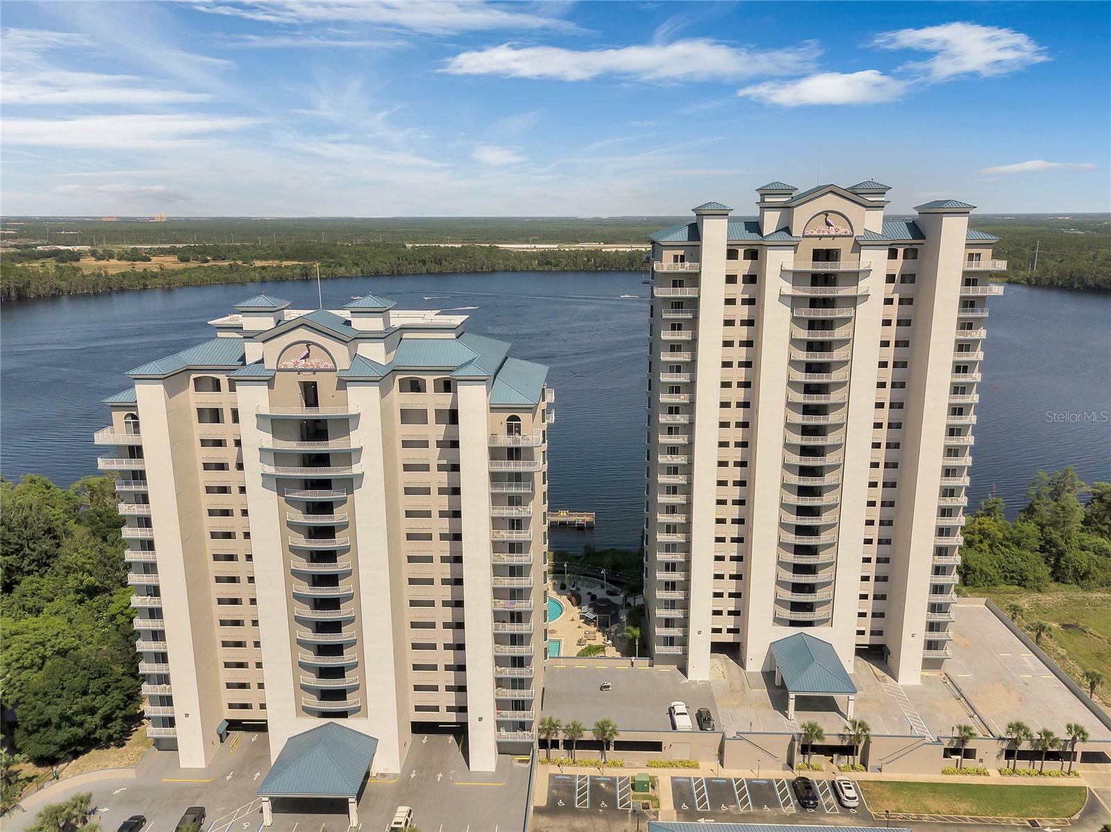 Property Photo: 13427 Blue Heron Beach Drive 306 FL 32821