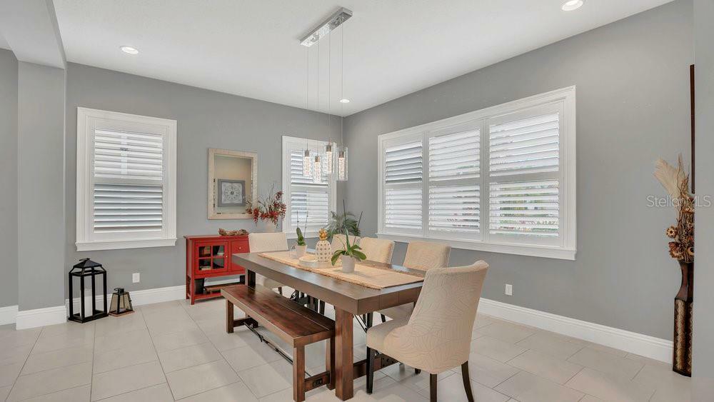 Property Photo: 13125 Alderley Drive FL 32832