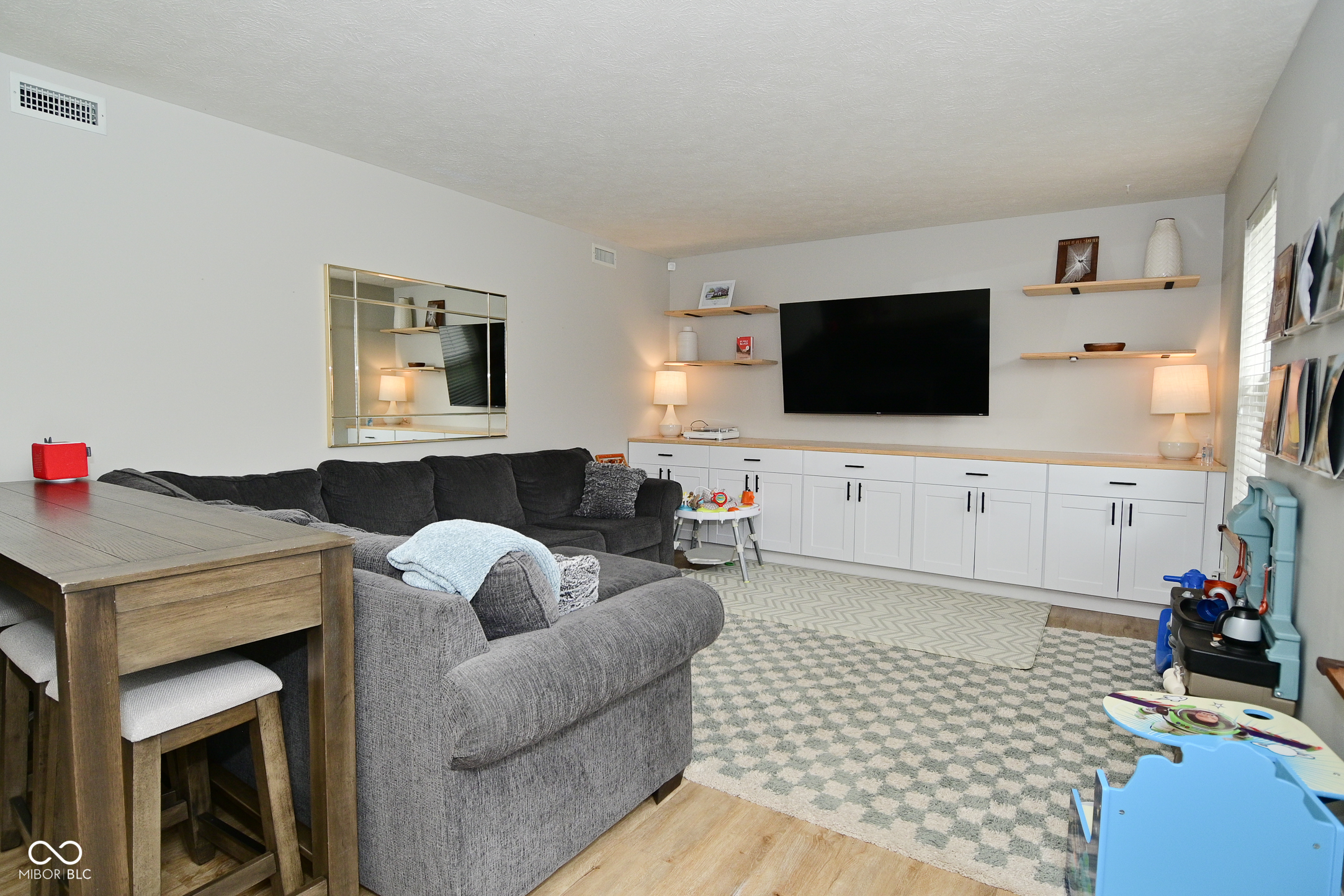 Property Photo: 10764 Northhampton Drive IN 46038