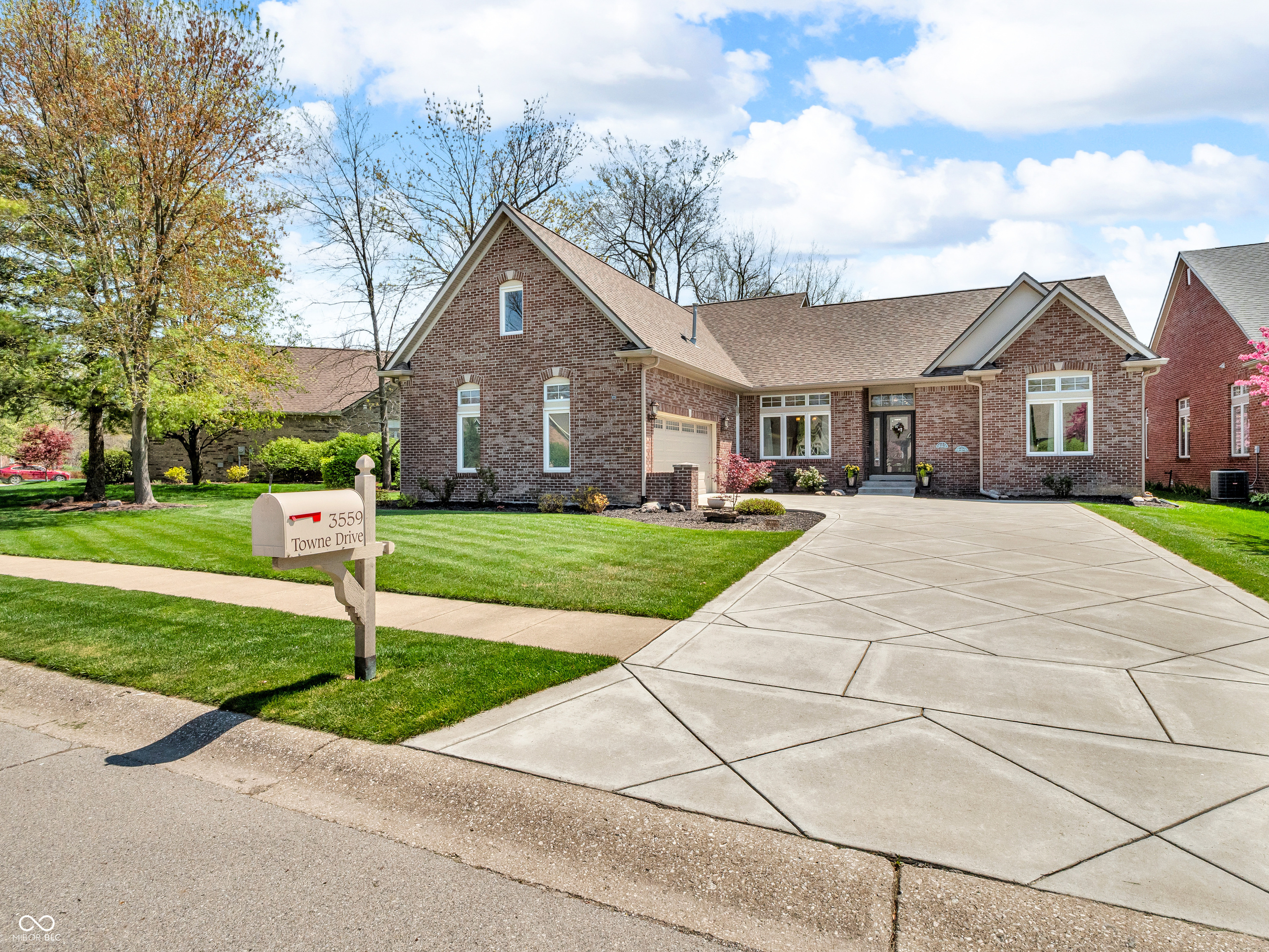 Property Photo: 3559 Towne Drive IN 46032