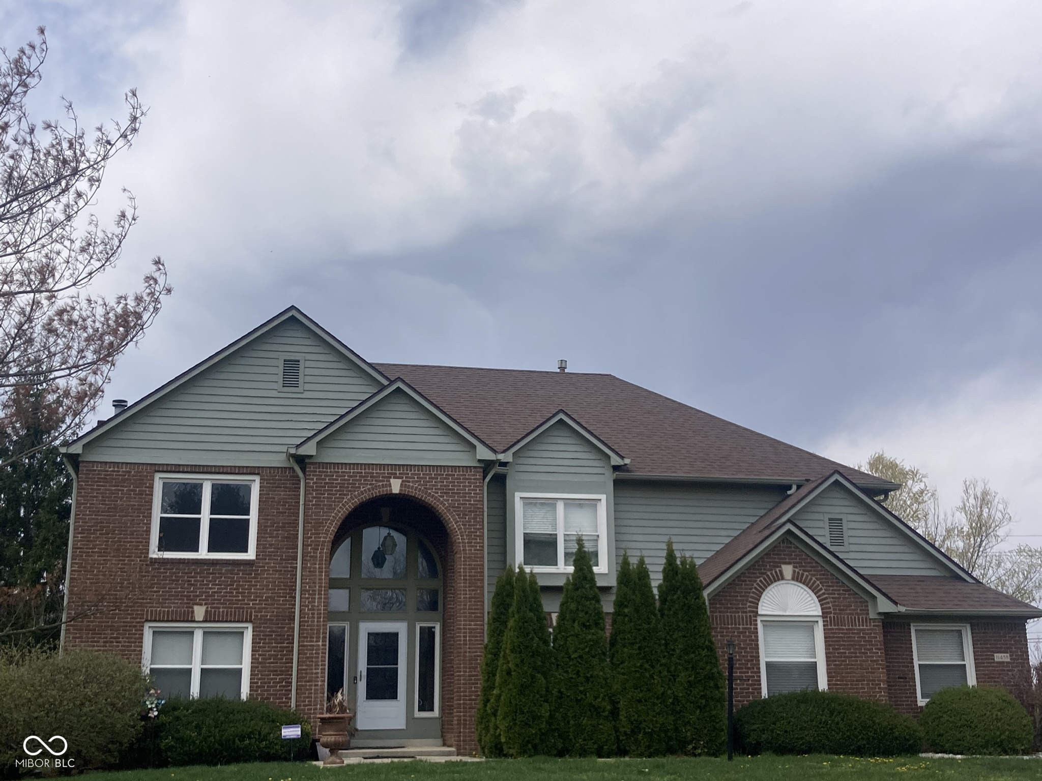 11458 Sutton Place Drive W  Carmel IN 46032 photo