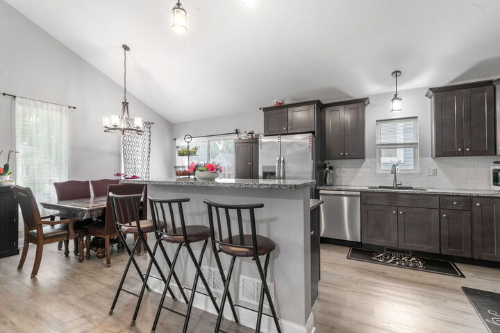 Property Photo:  14619 S Albany Avenue  IL 60469 