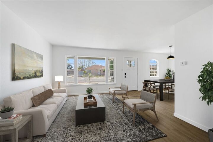 Property Photo:  824 S Smith Street  CA 93458 