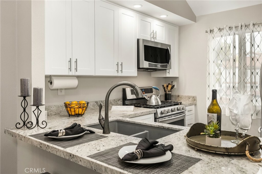 Property Photo: 34 Dianthus CA 92688