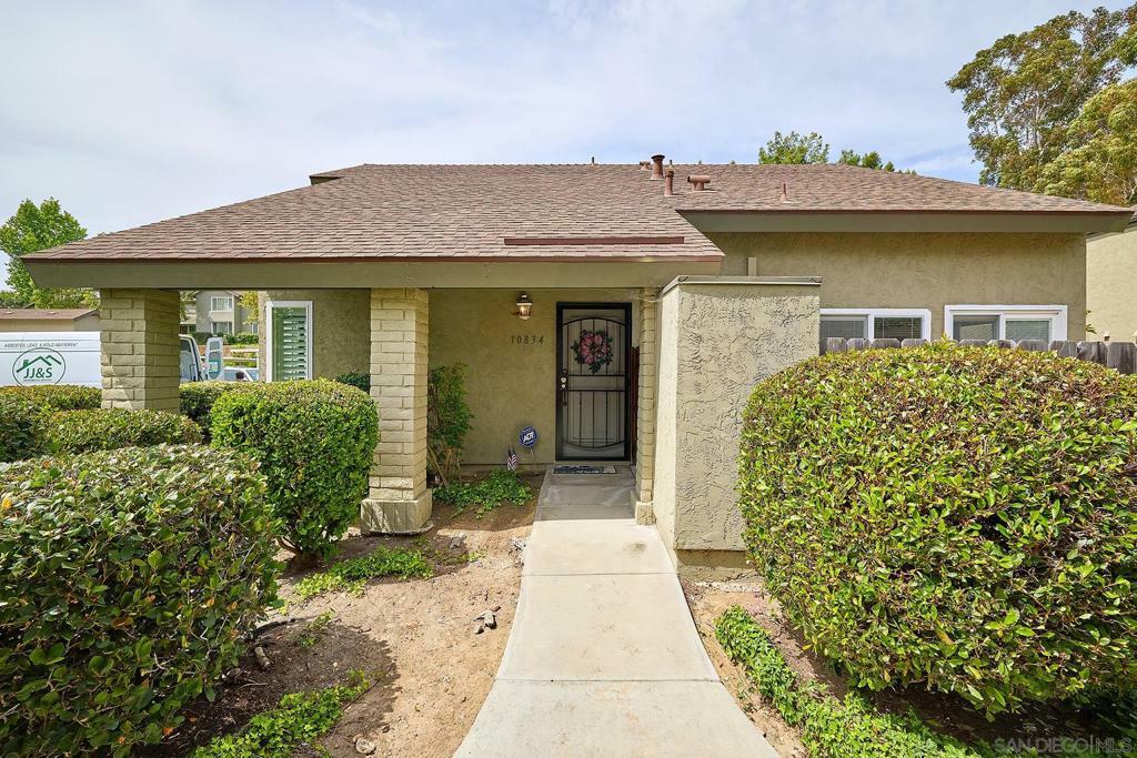 Property Photo: 10834 Caravelle Pl CA 92124