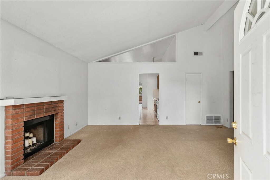 Property Photo: 28411 La Noche CA 92692