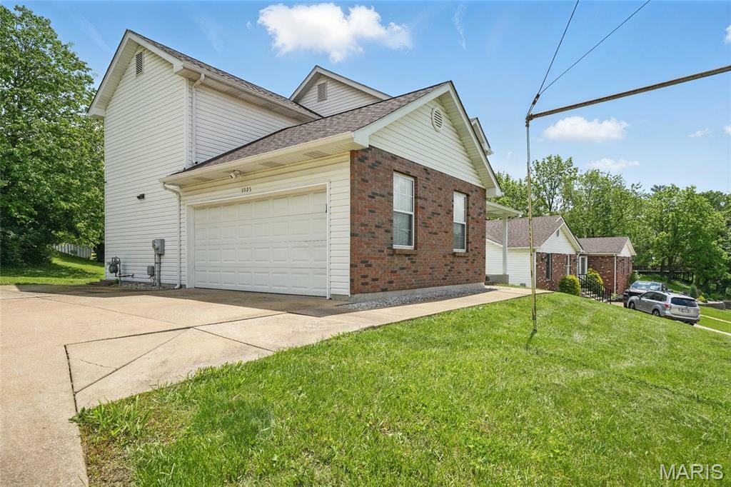 Property Photo:  3925 Yaeger Road  MO 63129 