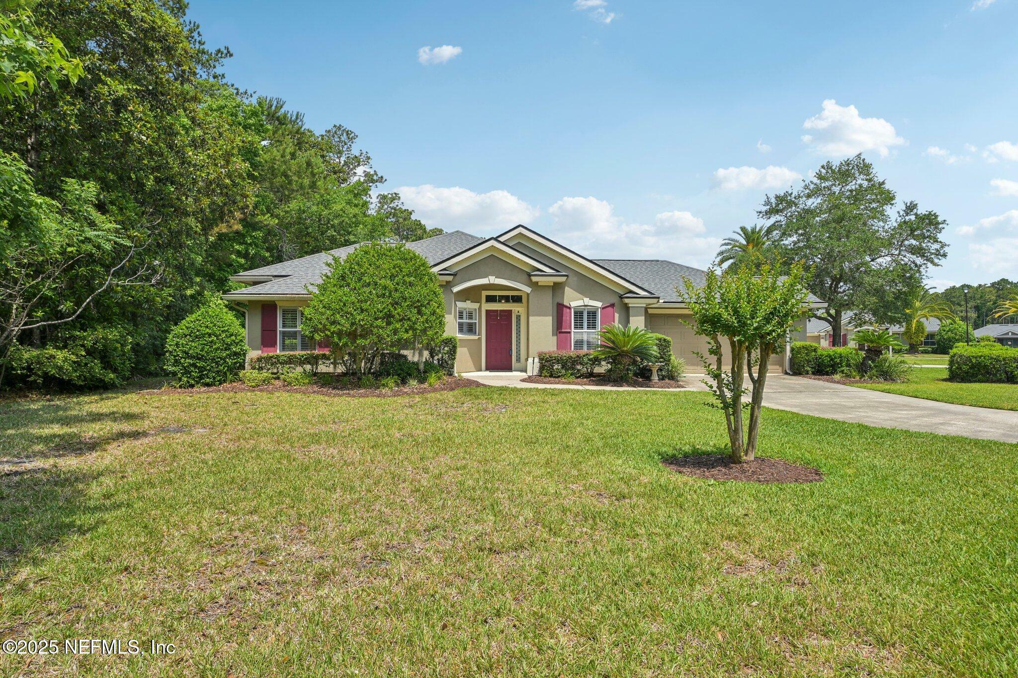 Property Photo: 6376 Island Forest Drive A FL 32003