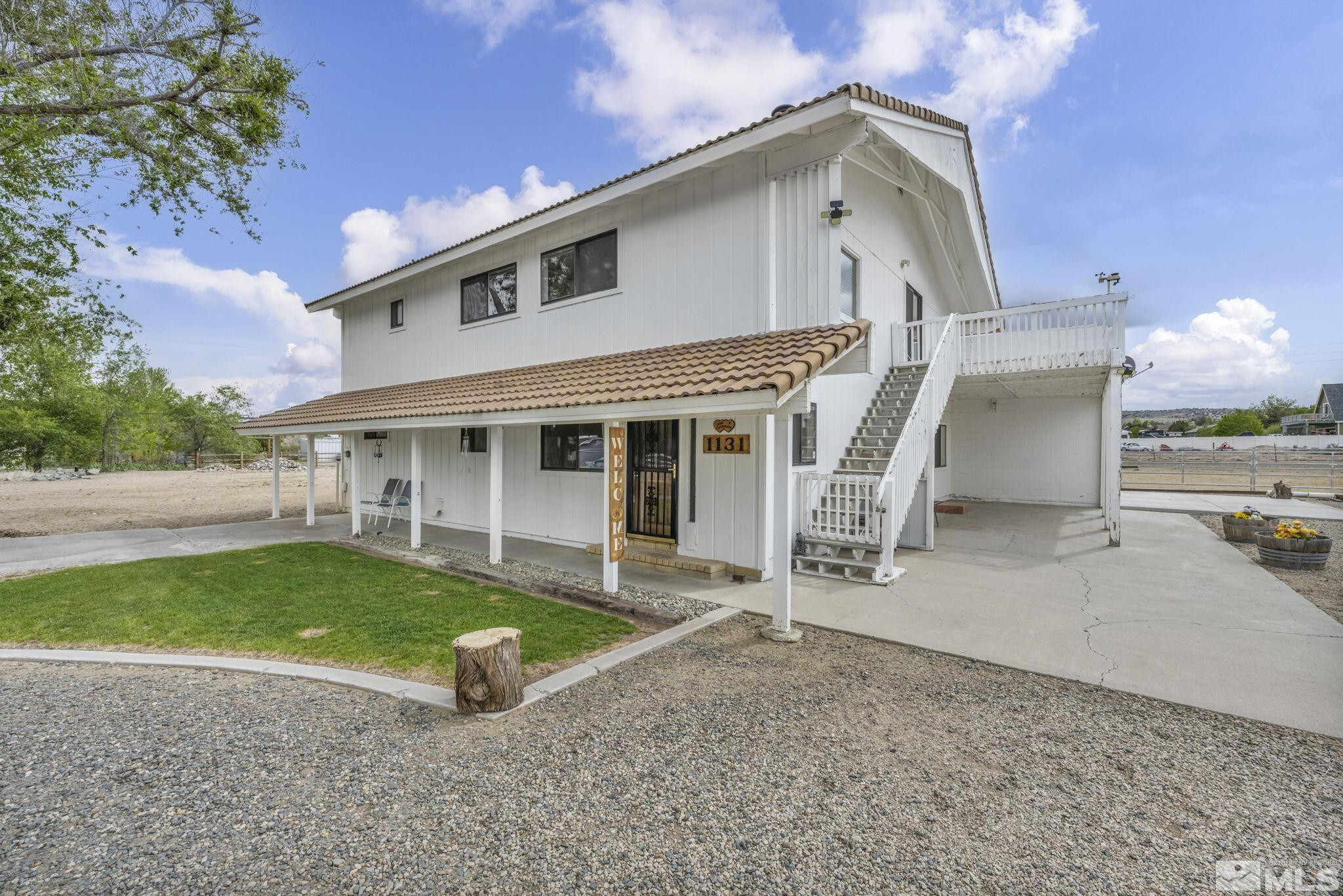 Property Photo: 1131 Linda Anne Court NV 89410