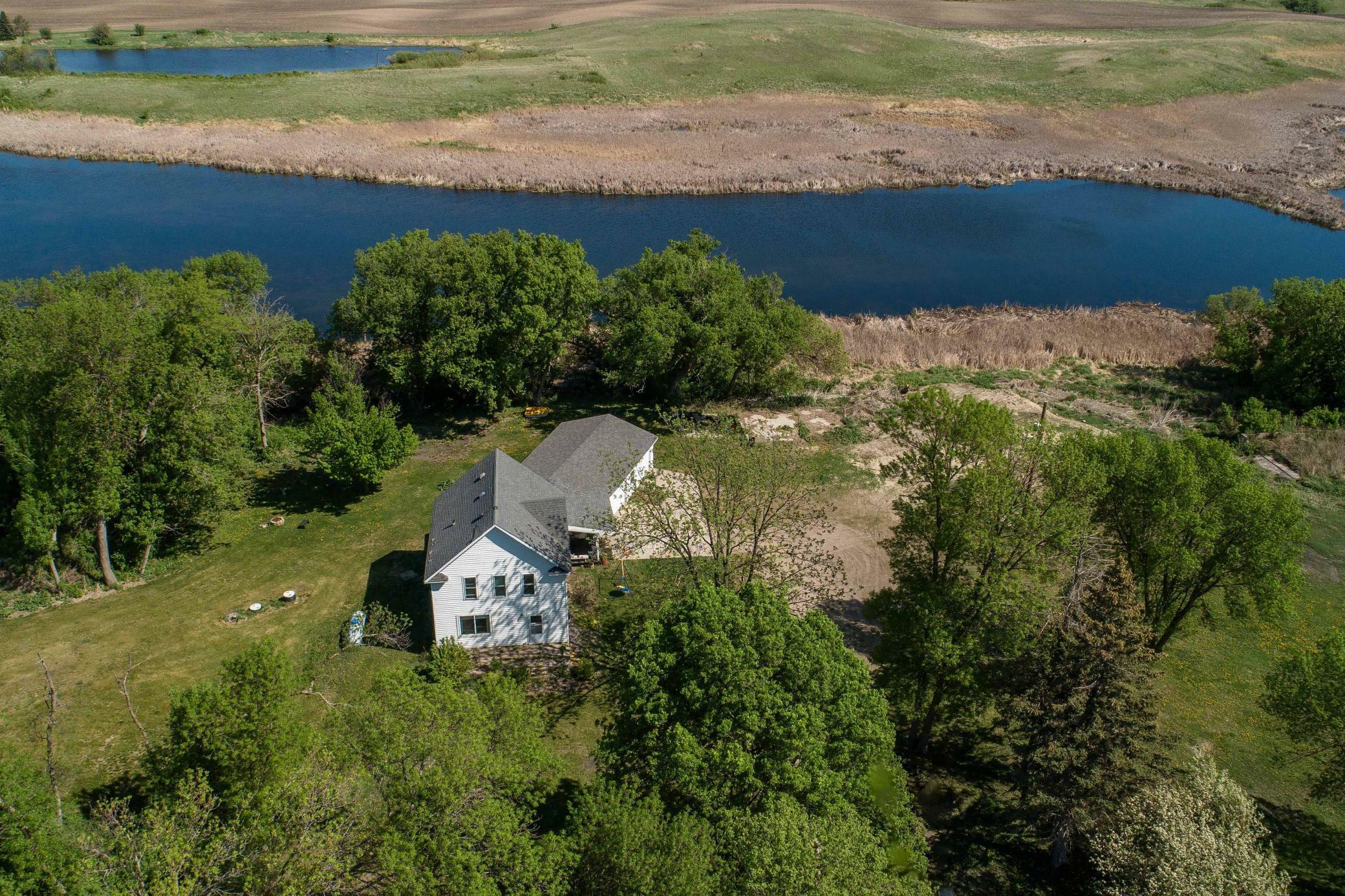Property Photo: 37414 180th Street MN 56323