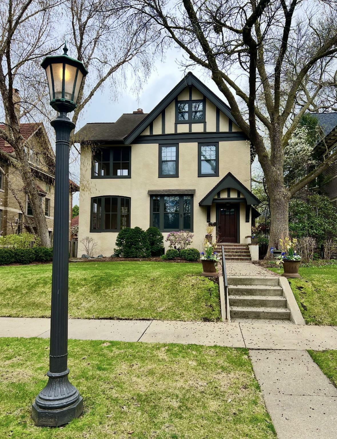 Property Photo: 764 Goodrich Avenue MN 55105
