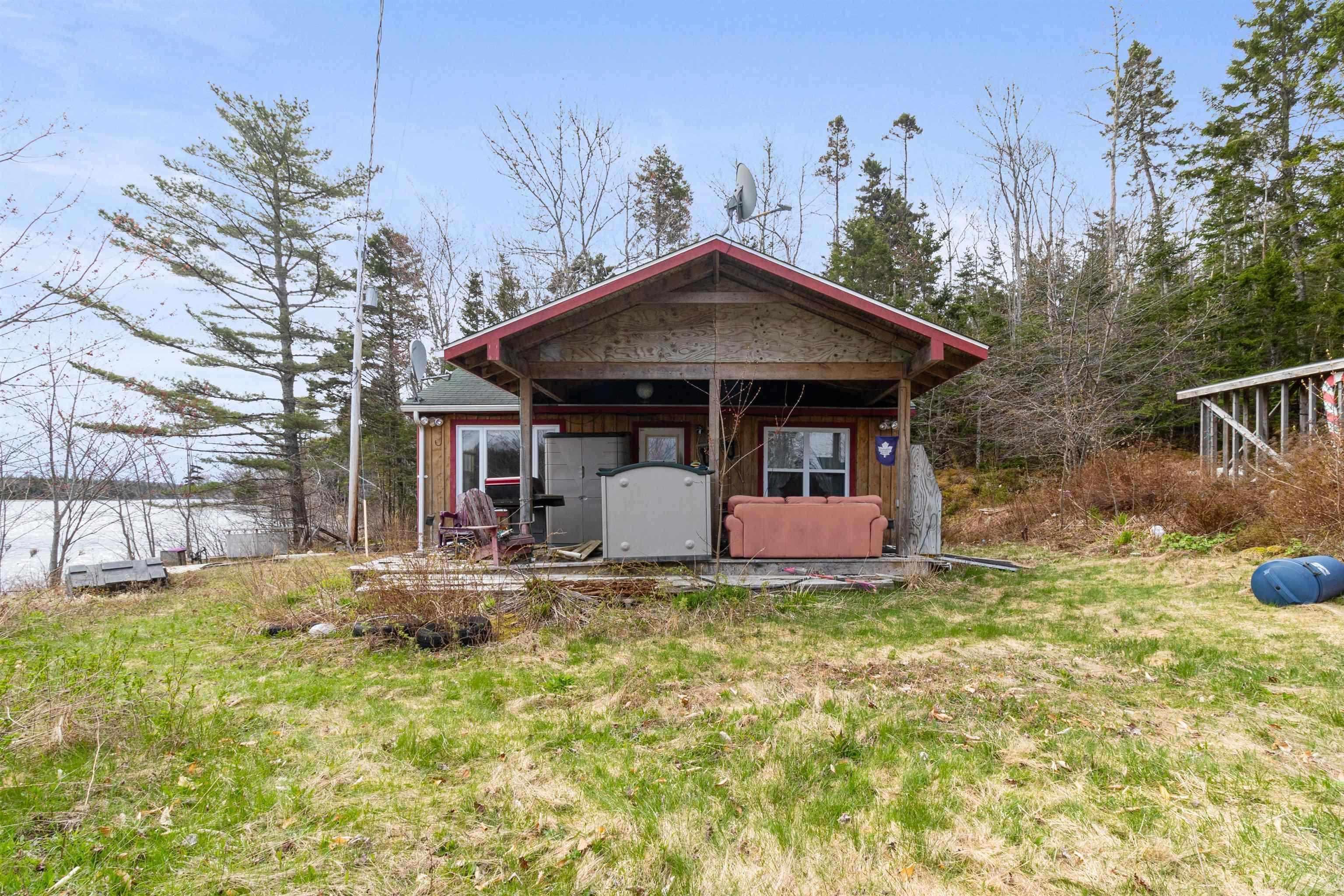 Property Photo: 832 Upper Lakeville Road NS B0J 2L0