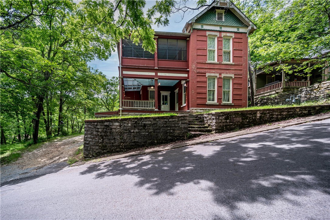 Property Photo: 8 Elk Street AR 72632