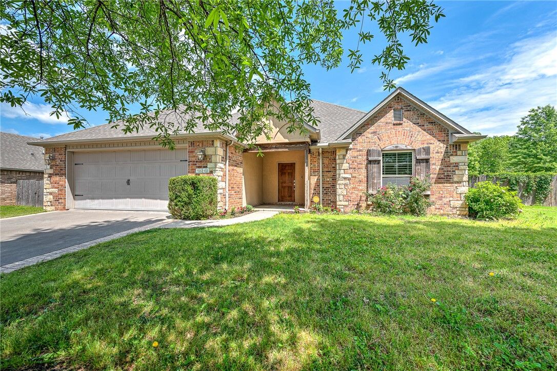 Property Photo:  3658 W Mountain View Drive  AR 72704 