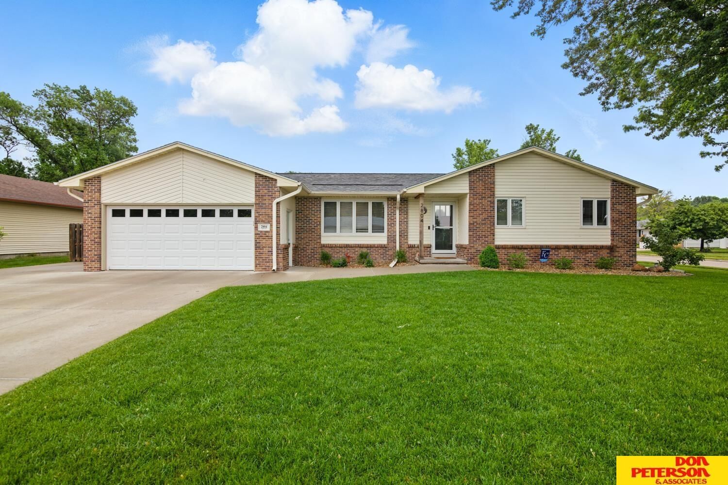 Property Photo:  2804 Hogan Lane  NE 68025 