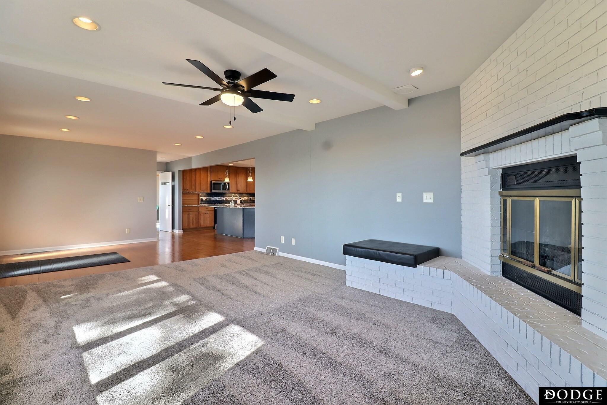 Property Photo: 25421 Co Rd 30 NE 68002