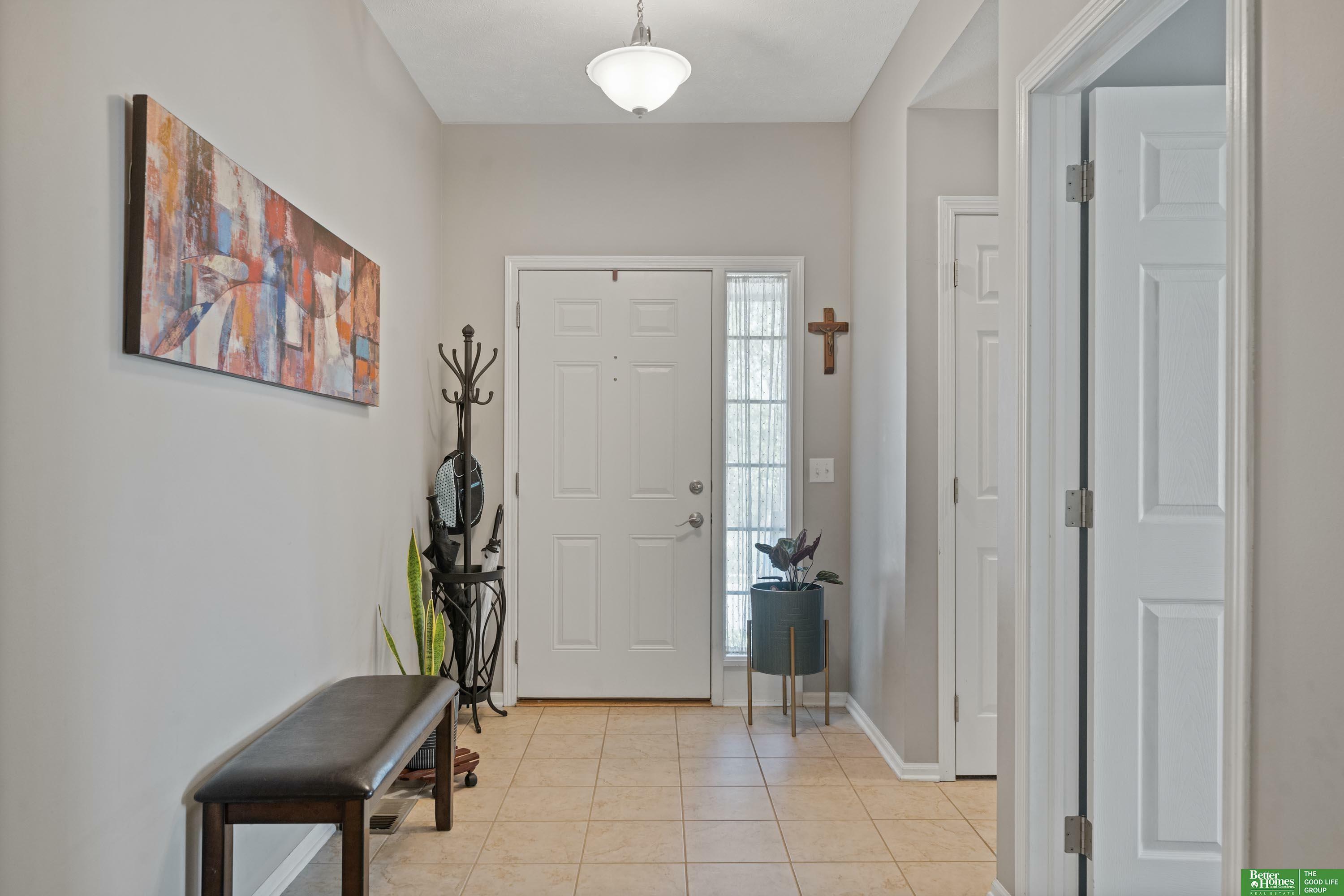Property Photo: 11540 Lakeview Drive NE 68133