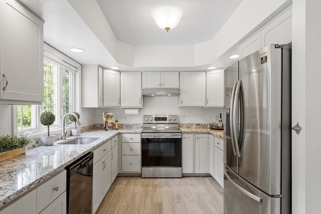 Property Photo:  4 Quail Run Dr  MA 01844 